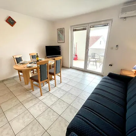 Apartment Ranko *